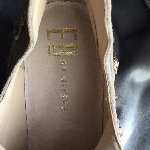 Beautiful suede /possibly vegan, by Mista - Picture 3 of 6